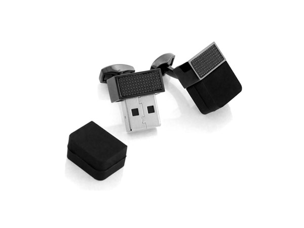 USB cufflinks from RT by Tateossian