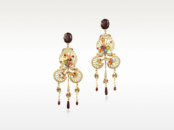 Neo Bourgeoise metal lace and embroidery earrings from Les Nereides