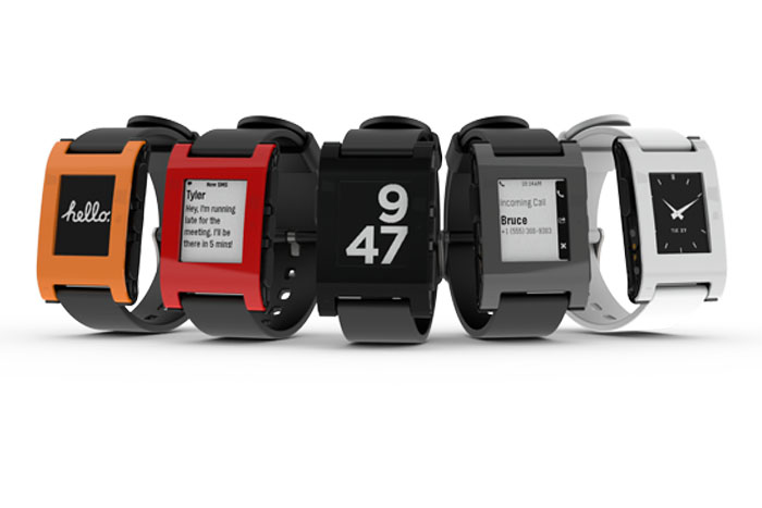 Pebble, the watch that syncs up